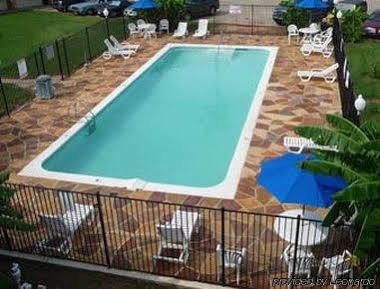 Travelodge By Wyndham Shreveport La Bagian luar foto